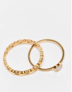 pack of 2 stainless steel rings in heart design in gold tone
