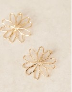 large flower stud earrings in gold