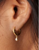 faux pearl drop hoop earrings in 18ct gold plated brass