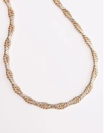twisted chain necklace in gold