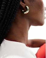 chunky hoop earrings in gold