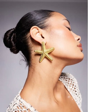 oversized starfish stud earrings in gold