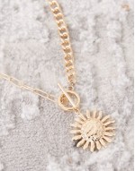 sol sun pendant t-bar necklace in gold