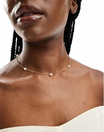 pearl and ball necklace in gold